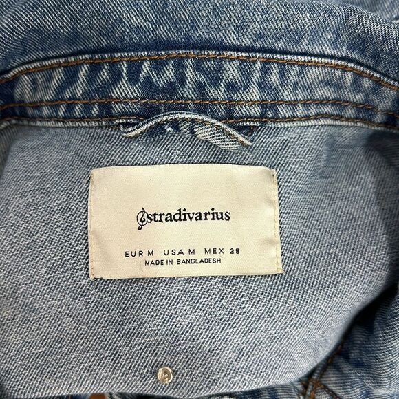Stradivarius Jewel Rhinestones Oversized Denim Jacket In Blue Size M - Picture 8 of 11